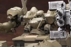 Plastic Models><noscript><img width=