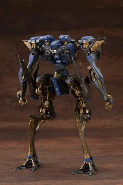 Plastic Models><noscript><img width=