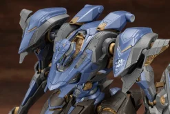 Plastic Models><noscript><img width=