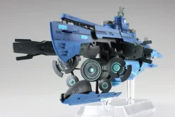 Plastic Models><noscript><img width=