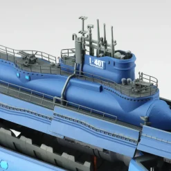 Plastic Models><noscript><img width=