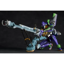 Plastic Models><noscript><img width=