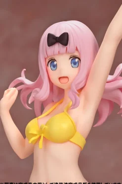 Plastic Models><noscript><img width=