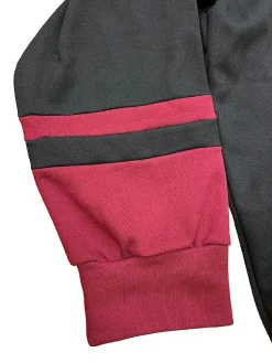 Jackets & Hoodies><noscript><img width=