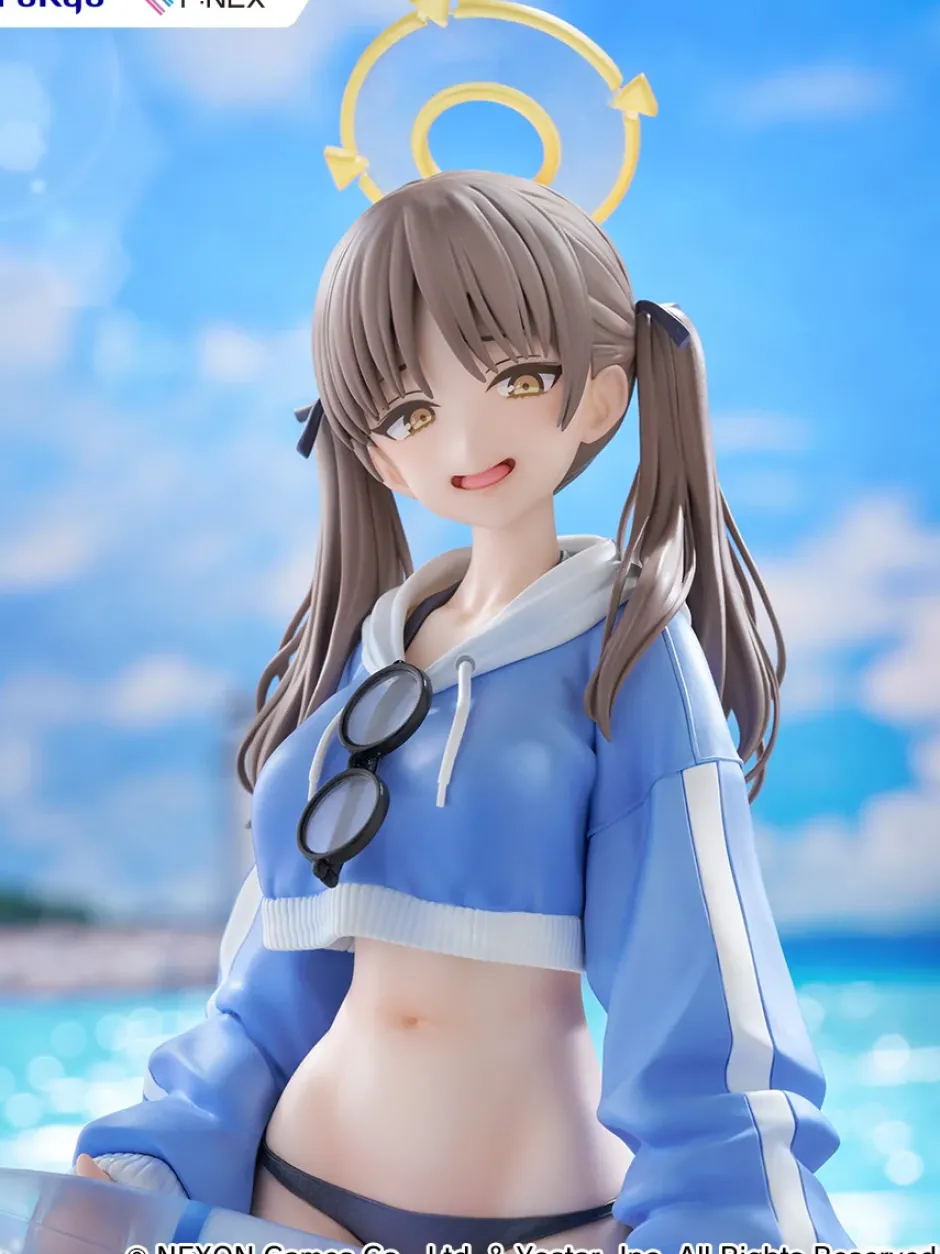 Blue Archive Moe: Swimsuit Ver. 1/7 Scale Figure