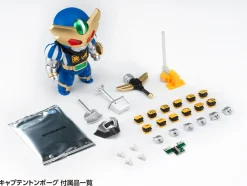 Plastic Models><noscript><img width=