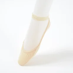 Footwear><noscript><img width=