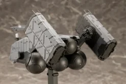 Plastic Models><noscript><img width=