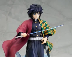 Scale Figures><noscript><img width=