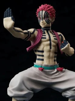 Scale Figures><noscript><img width=