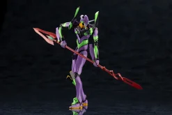 Plastic Models><noscript><img width=