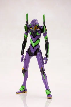 Plastic Models><noscript><img width=