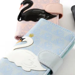 Smartphone Cases>FLAPPER Swan Appliqué Smartphone Flip Case