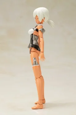 Plastic Models><noscript><img width=