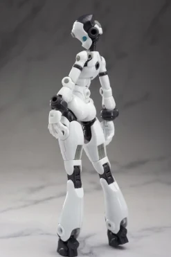 Plastic Models><noscript><img width=