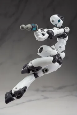 Plastic Models><noscript><img width=