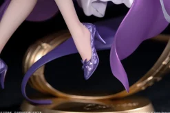 Scale Figures><noscript><img width=