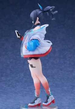 Medium Plushies><noscript><img width=