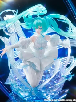 Hatsune Miku: Crystal Dress Ver. 1/7 Scale Figure Hot