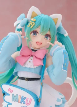 Bishoujo Figures><noscript><img width=