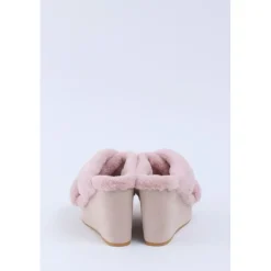 Footwear><noscript><img width=