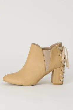 Footwear>Honey Salon Lace-Up Booties (Camel)