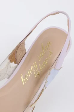 Footwear><noscript><img width=