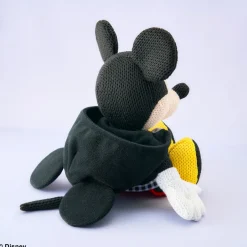 Kingdom Hearts III King Mickey Knitted Plushie (Re-run) Outlet
