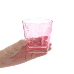 Mugs & Glasses><noscript><img width=