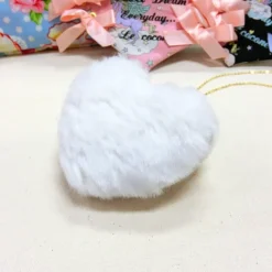 Le cocone Big Heart Fake Fur Necklace New