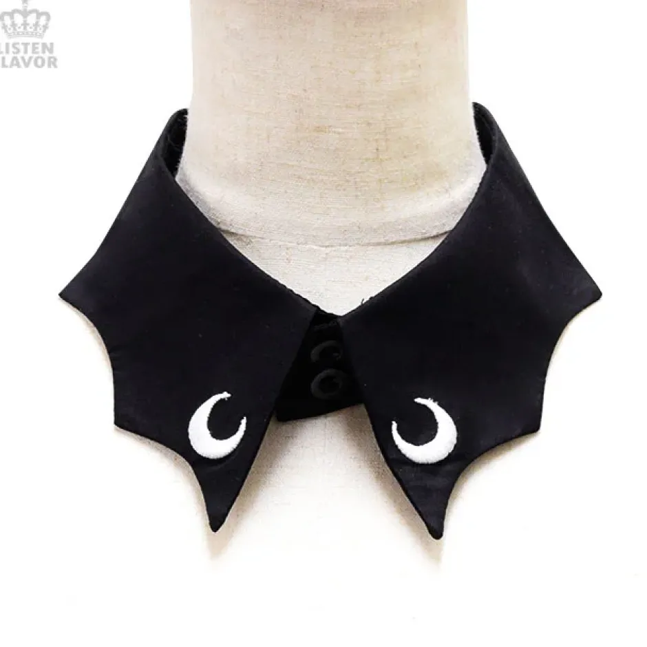LISTEN FLAVOR Bat-Shaped Gothic Collar Hot