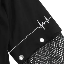 Jackets & Hoodies><noscript><img width=