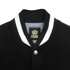 Jackets & Hoodies><noscript><img width=