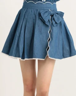 LIZ LISA Dungaree Scallop Short Pants Hot