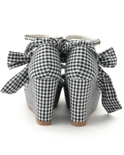 Footwear><noscript><img width=