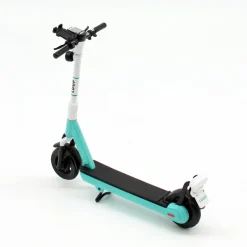 Plastic Models>Luup Electric Scooter 1/12 Scale Plastic Model