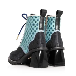 Footwear><noscript><img width=
