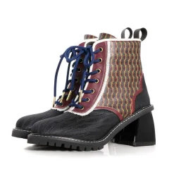 Footwear><noscript><img width=