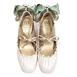 Footwear><noscript><img width=