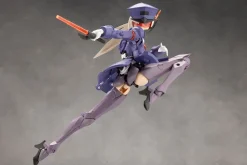 Plastic Models><noscript><img width=