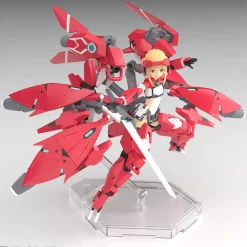 Plastic Models><noscript><img width=