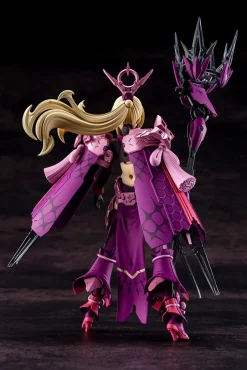 Plastic Models><noscript><img width=