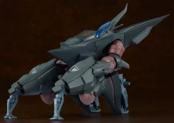 Plastic Models><noscript><img width=