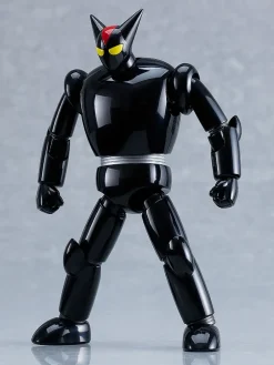 Plastic Models><noscript><img width=