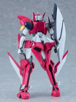 Plastic Models><noscript><img width=