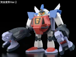 Plastic Models><noscript><img width=