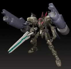 Plastic Models><noscript><img width=