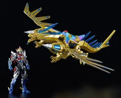 Plastic Models><noscript><img width=