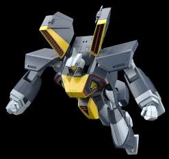 Plastic Models><noscript><img width=