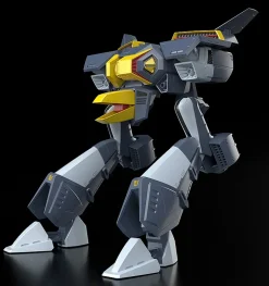 Plastic Models><noscript><img width=